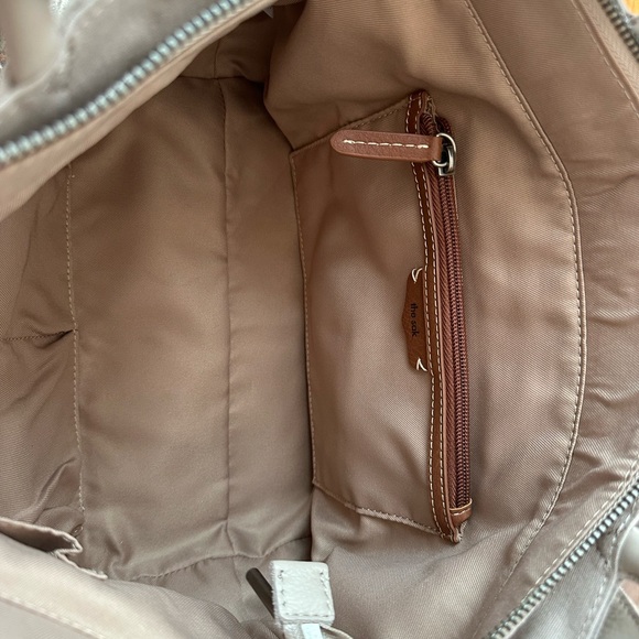The Los Feliz Satchel Sand NWOT - Picture 5 of 5